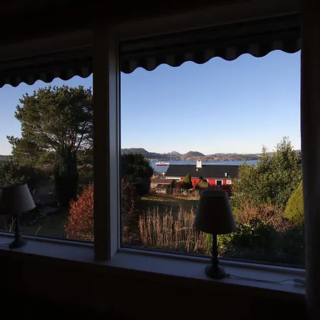 Single-family With Panorama View To The Fjord * 베르겐