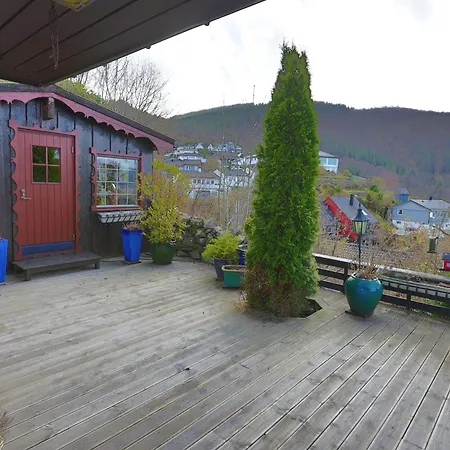 Single-family With Panorama View To The Fjord 빌라 베르겐