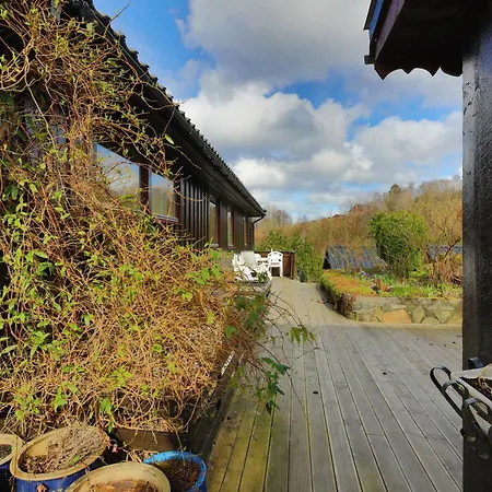 Single-family With Panorama View To The Fjord 빌라 베르겐
