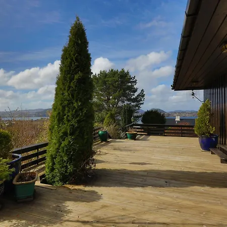 빌라 Single-family With Panorama View To The Fjord 베르겐